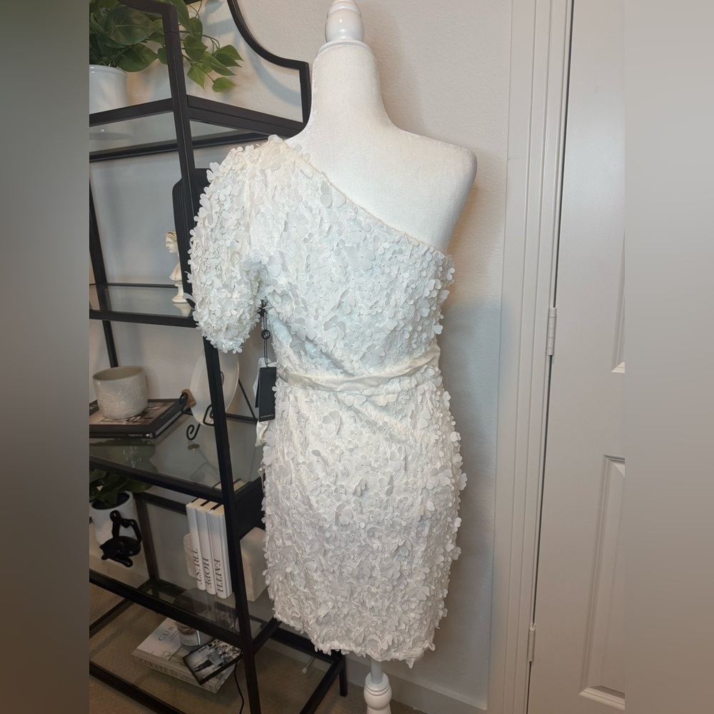 NWT Adrianna Papell One Shoulder Mini Cocktail and Party Dress Ivory Size 10 - Picture 5 of 9